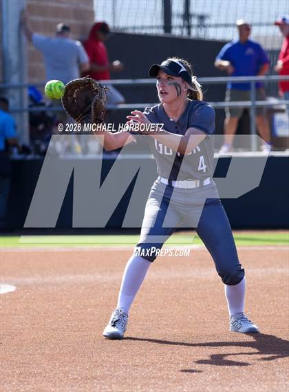 Thumbnail 2 in Melissa @ Guyer photogallery.