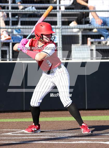 Thumbnail 2 in Melissa @ Guyer photogallery.