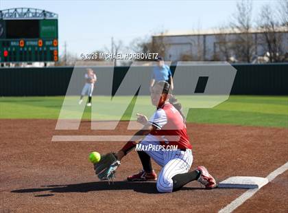 Thumbnail 2 in Melissa @ Guyer photogallery.