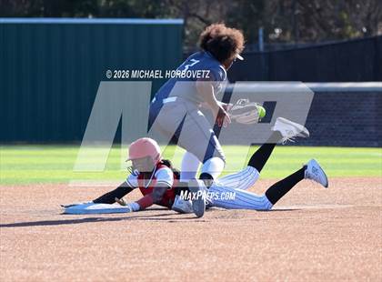 Thumbnail 1 in Melissa @ Guyer photogallery.