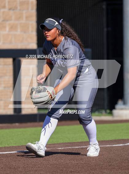 Thumbnail 3 in Melissa @ Guyer photogallery.