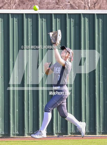 Thumbnail 3 in Melissa @ Guyer photogallery.