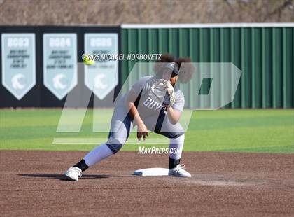 Thumbnail 2 in Melissa @ Guyer photogallery.