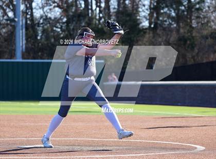 Thumbnail 3 in Melissa @ Guyer photogallery.