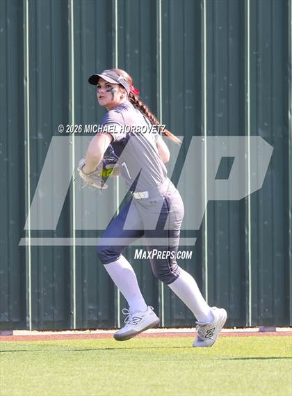 Thumbnail 3 in Melissa @ Guyer photogallery.