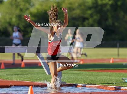 Thumbnail 2 in Section XI Girls Individual Championships photogallery.