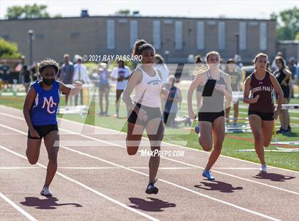 Thumbnail 1 in Section XI Girls Individual Championships photogallery.