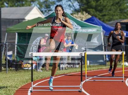 Thumbnail 2 in Section XI Girls Individual Championships photogallery.
