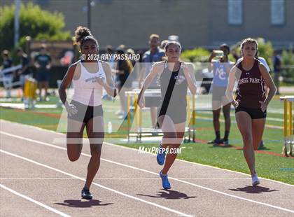 Thumbnail 1 in Section XI Girls Individual Championships photogallery.