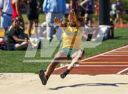 Thumbnail 3 in Section XI Girls Individual Championships photogallery.