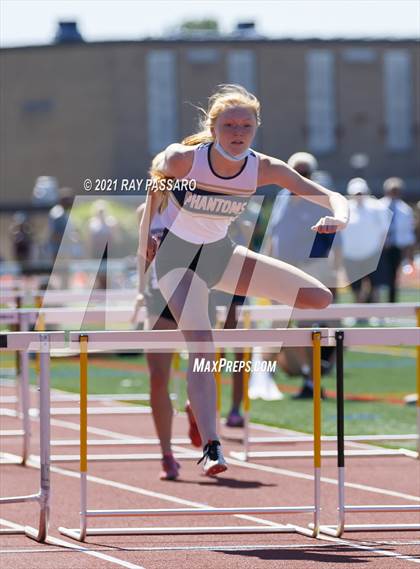 Thumbnail 2 in Section XI Girls Individual Championships photogallery.