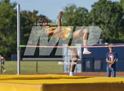 Thumbnail 3 in Section XI Girls Individual Championships photogallery.