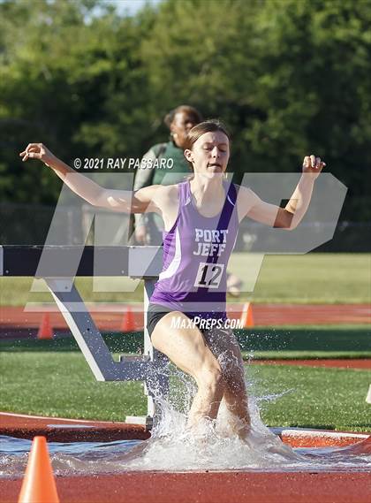 Thumbnail 3 in Section XI Girls Individual Championships photogallery.