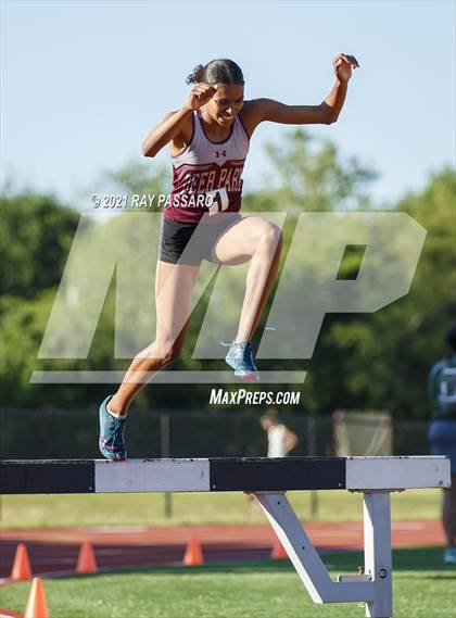 Thumbnail 3 in Section XI Girls Individual Championships photogallery.
