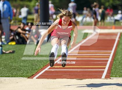 Thumbnail 2 in Section XI Girls Individual Championships photogallery.