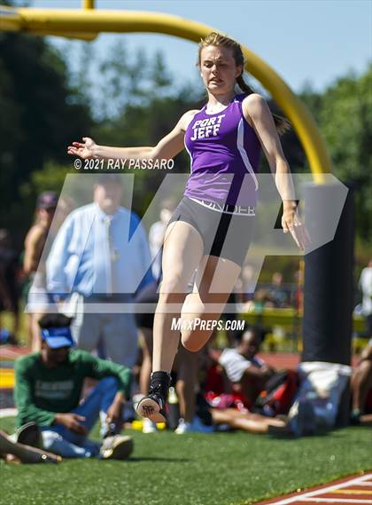 Thumbnail 3 in Section XI Girls Individual Championships photogallery.