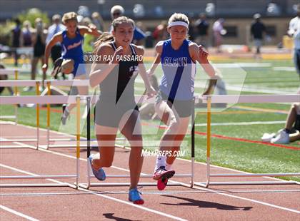 Thumbnail 2 in Section XI Girls Individual Championships photogallery.
