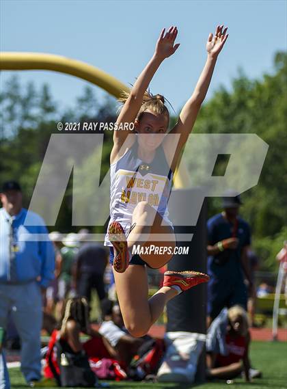 Thumbnail 1 in Section XI Girls Individual Championships photogallery.
