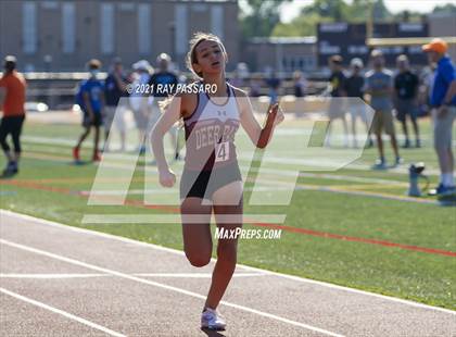 Thumbnail 3 in Section XI Girls Individual Championships photogallery.