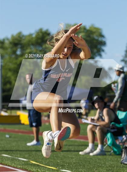 Thumbnail 1 in Section XI Girls Individual Championships photogallery.