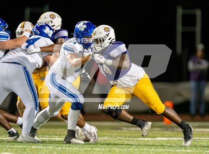 Thumbnail 1 in Mandeville @ Thibodaux (LHSAA Division II Select Regional) photogallery.
