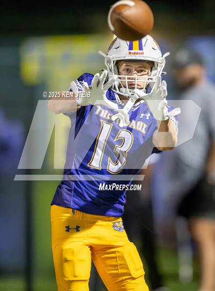 Thumbnail 3 in Mandeville @ Thibodaux (LHSAA Division II Select Regional) photogallery.