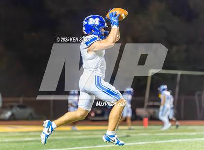 Thumbnail 1 in Mandeville @ Thibodaux (LHSAA Division II Select Regional) photogallery.