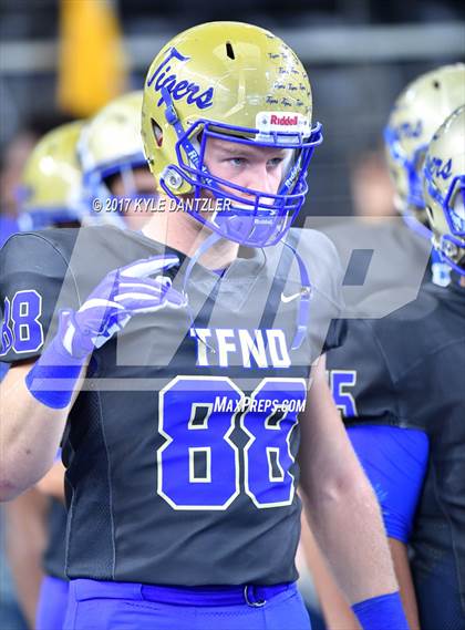 Thumbnail 2 in Brock vs. Rockdale (UIL 3A Division 1 Final)  photogallery.
