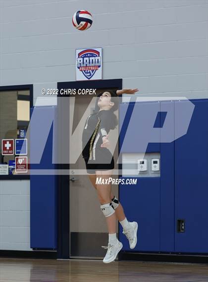 Thumbnail 1 in Olympia vs Bishop Moore (Nike Tournament of Champions) photogallery.