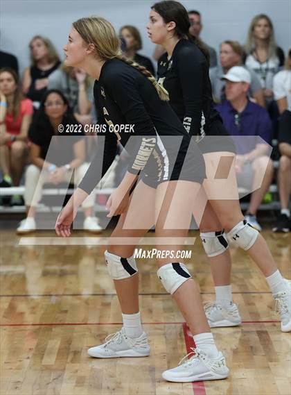 Thumbnail 1 in Olympia vs Bishop Moore (Nike Tournament of Champions) photogallery.