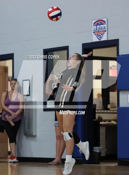 Thumbnail 1 in Olympia vs Bishop Moore (Nike Tournament of Champions) photogallery.