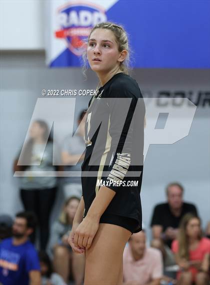 Thumbnail 1 in Olympia vs Bishop Moore (Nike Tournament of Champions) photogallery.