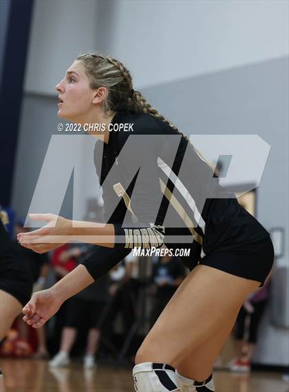Thumbnail 3 in Olympia vs Bishop Moore (Nike Tournament of Champions) photogallery.