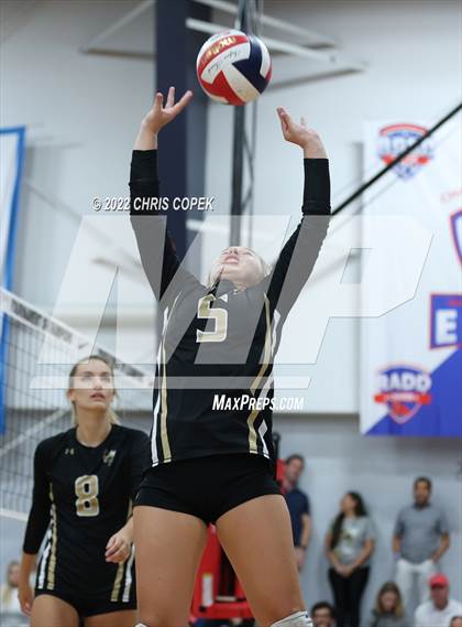 Thumbnail 3 in Olympia vs Bishop Moore (Nike Tournament of Champions) photogallery.
