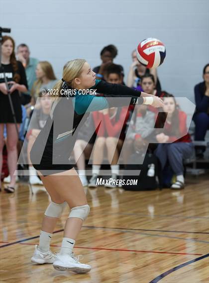 Thumbnail 1 in Olympia vs Bishop Moore (Nike Tournament of Champions) photogallery.