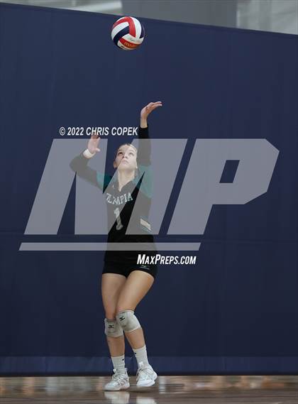 Thumbnail 1 in Olympia vs Bishop Moore (Nike Tournament of Champions) photogallery.
