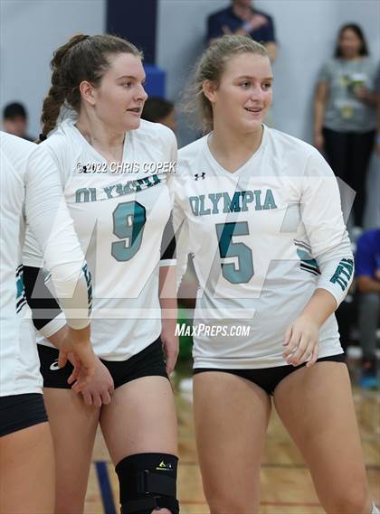Thumbnail 3 in Olympia vs Bishop Moore (Nike Tournament of Champions) photogallery.