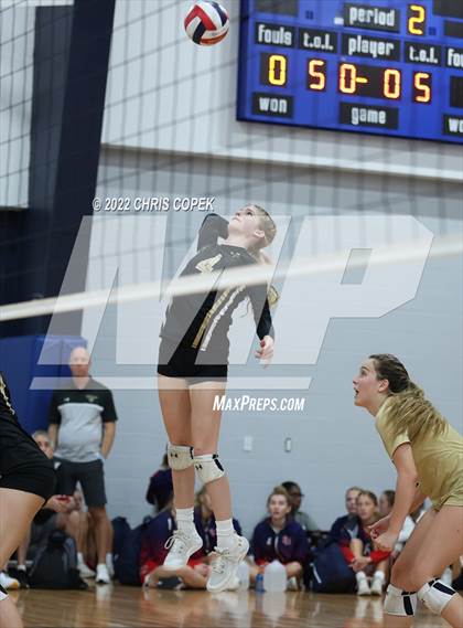 Thumbnail 3 in Olympia vs Bishop Moore (Nike Tournament of Champions) photogallery.