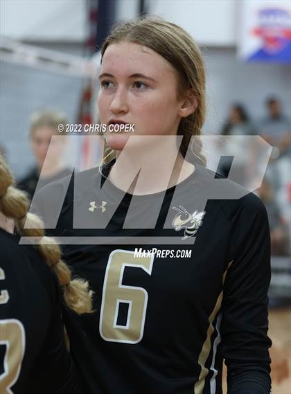 Thumbnail 2 in Olympia vs Bishop Moore (Nike Tournament of Champions) photogallery.