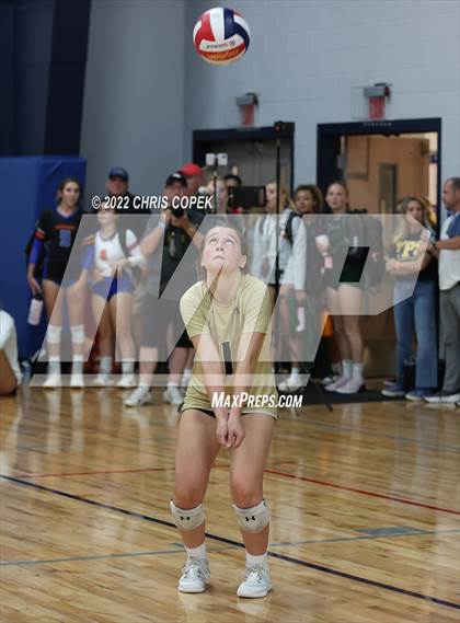 Thumbnail 2 in Olympia vs Bishop Moore (Nike Tournament of Champions) photogallery.