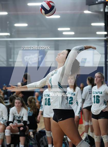 Thumbnail 1 in Olympia vs Bishop Moore (Nike Tournament of Champions) photogallery.