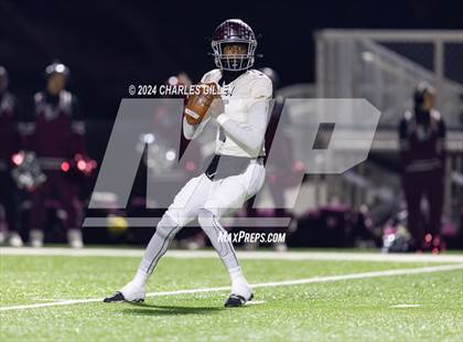 Thumbnail 1 in Appling County vs. Carver (GHSA 2A Round 2) photogallery.