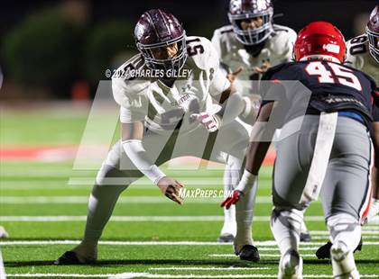 Thumbnail 2 in Appling County vs. Carver (GHSA 2A Round 2) photogallery.