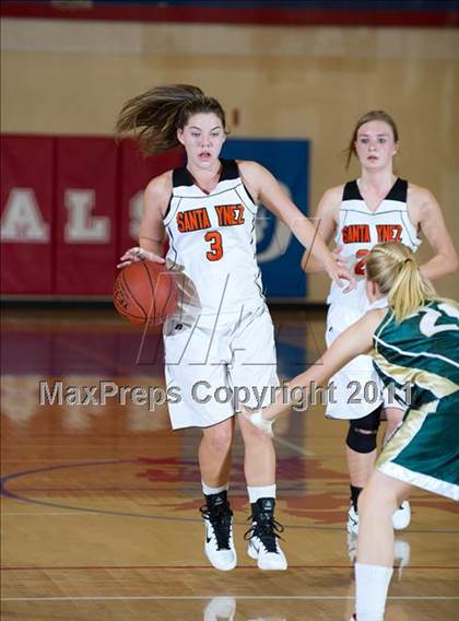 Thumbnail 1 in Santa Barbara vs. Santa Ynez (Gold Coast Tournament) photogallery.