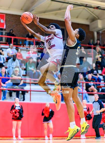 Thumbnail 3 in Link Academy @ Central photogallery.