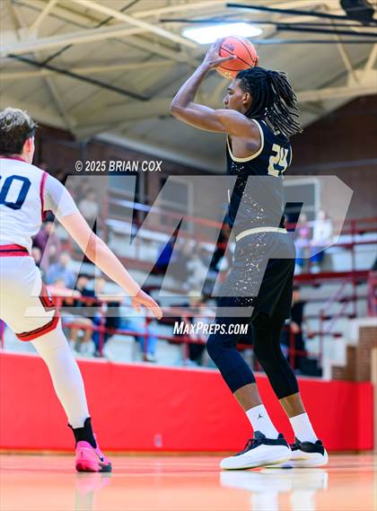 Thumbnail 2 in Link Academy @ Central photogallery.