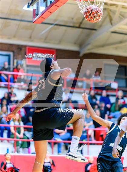 Thumbnail 2 in Link Academy @ Central photogallery.