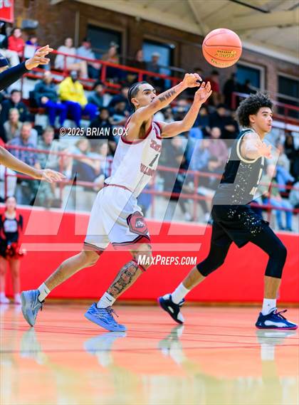 Thumbnail 3 in Link Academy @ Central photogallery.