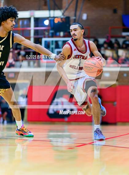 Thumbnail 2 in Link Academy @ Central photogallery.