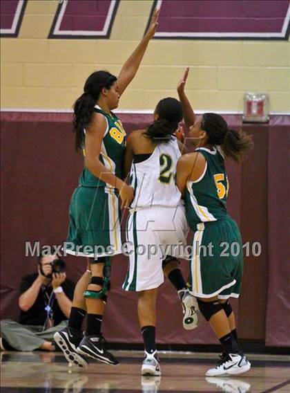 Thumbnail 1 in Brea Olinda vs. Long Beach Poly (Nike Tournament of Champions) photogallery.